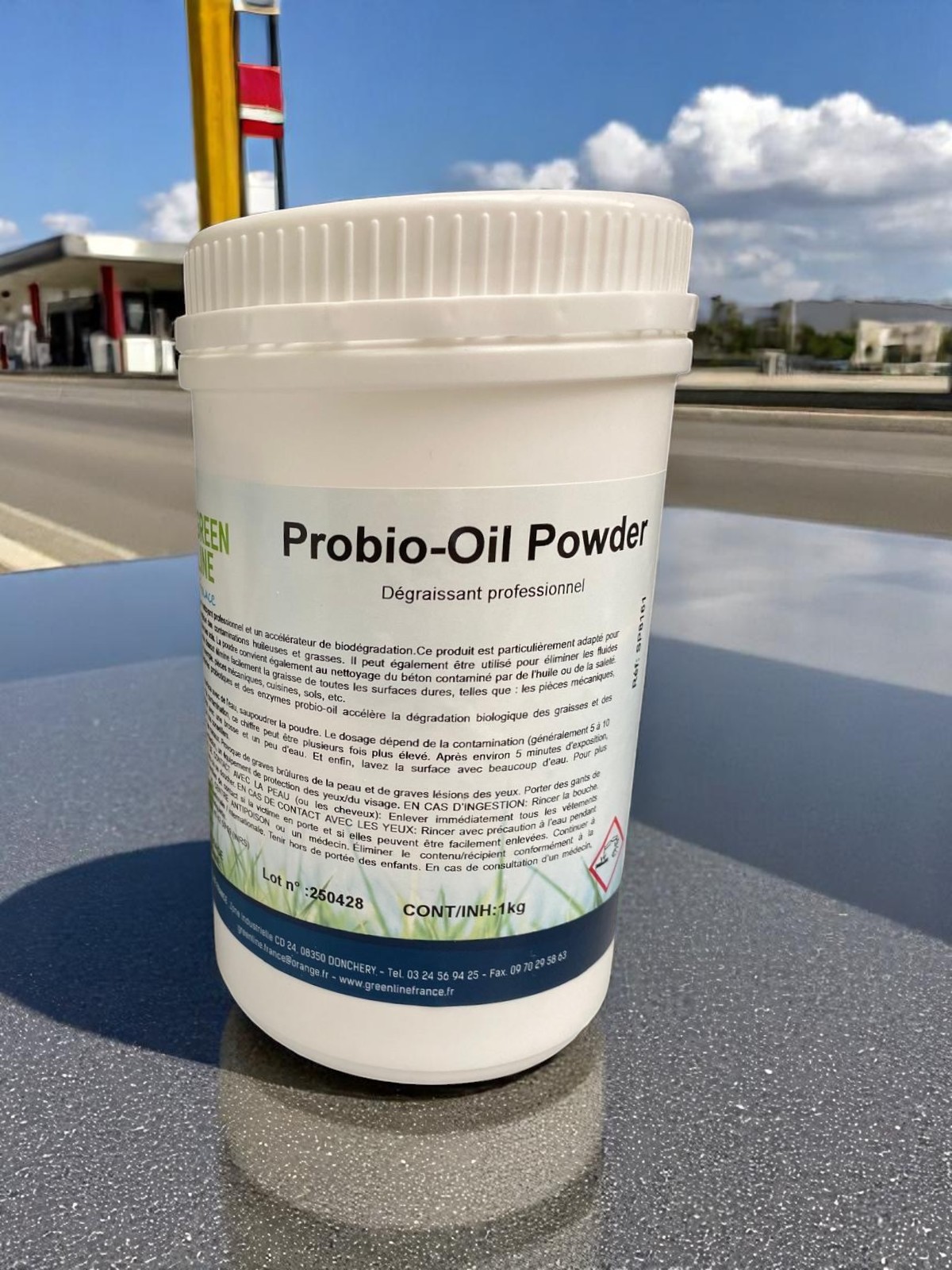 PROBIO OIL POUDRE 1KG – POUDRE DEGRAISSANTE PROFESSIONEL POUR L&rsquo;HUILE ET LE GASOIL